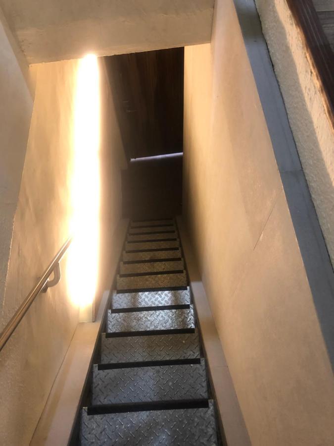 Simple Walk Guest House 小公寓 Tainan Exterior foto